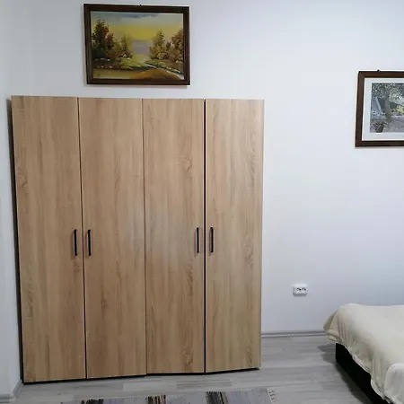 Luna Vendeghaz Ipolyvece