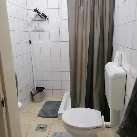 Luna Vendeghaz Apartmán *